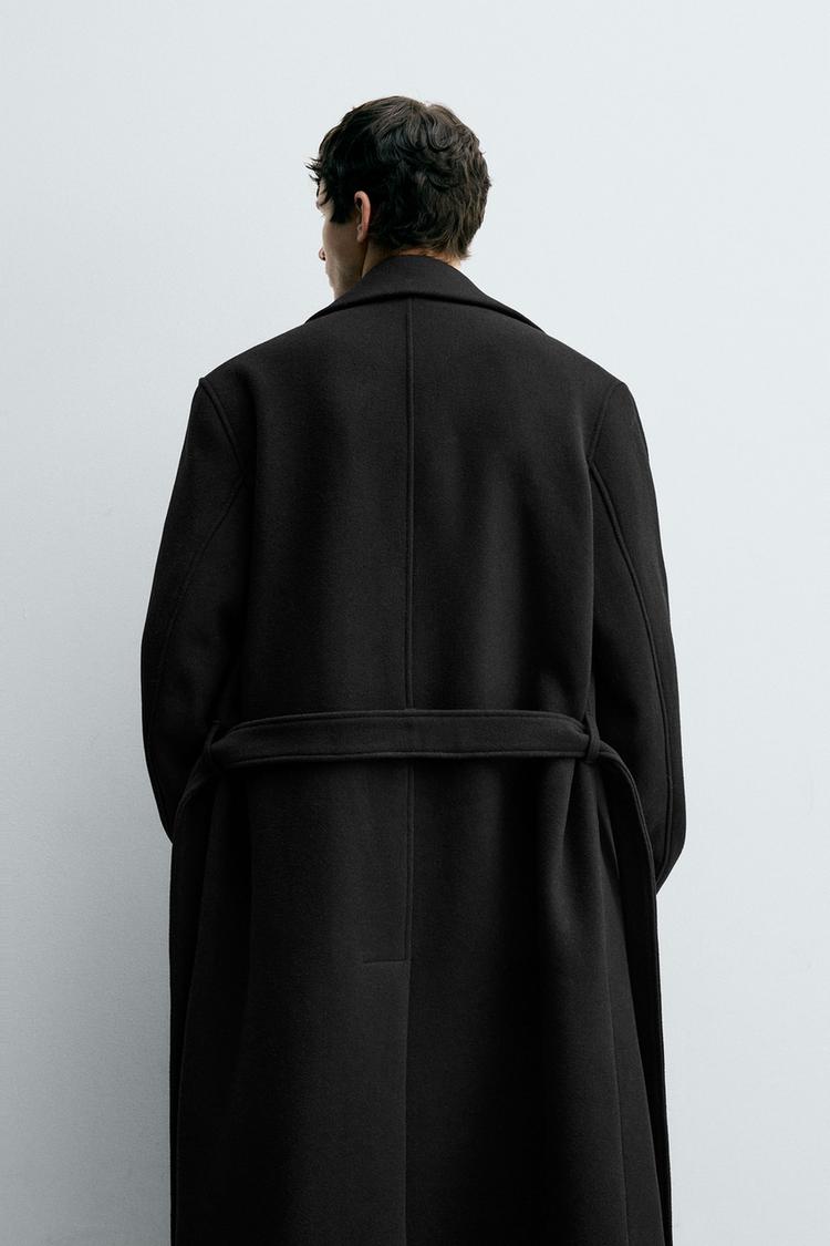 DOUBLE-BREASTED WOOL BLEND COAT WITH BELT