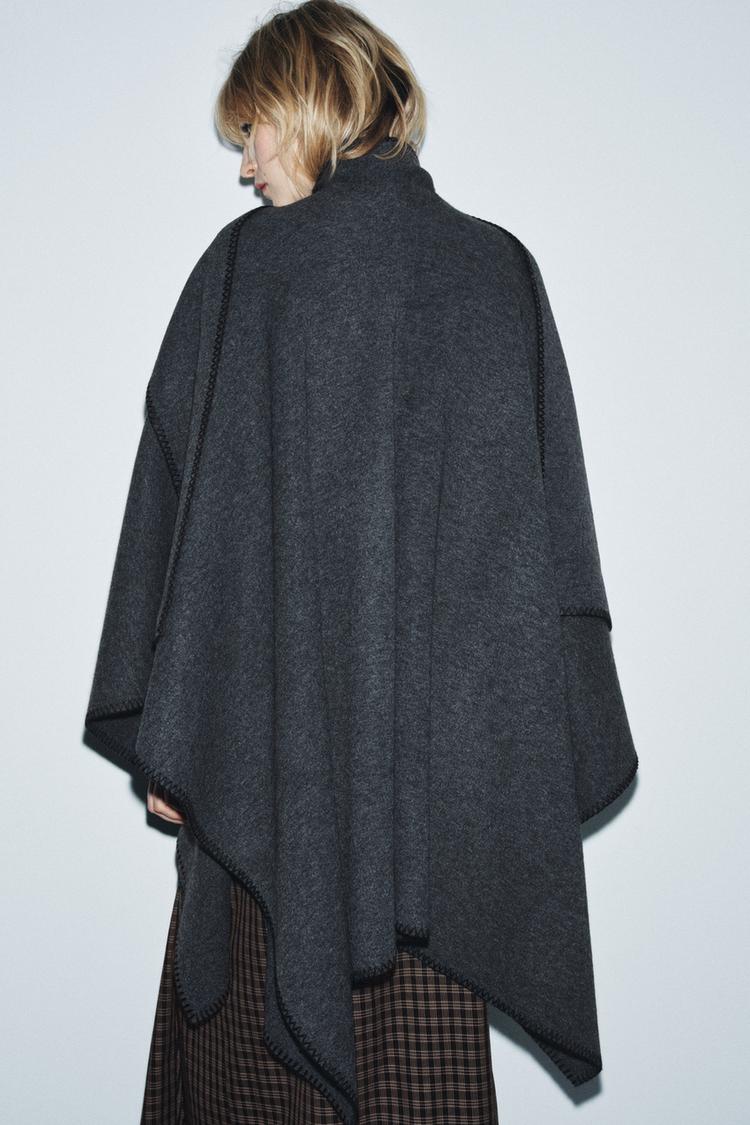 KNIT CAPE WITH CONTRAST THREAD SCARF